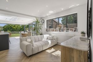 Photo 25- click for photo gallery